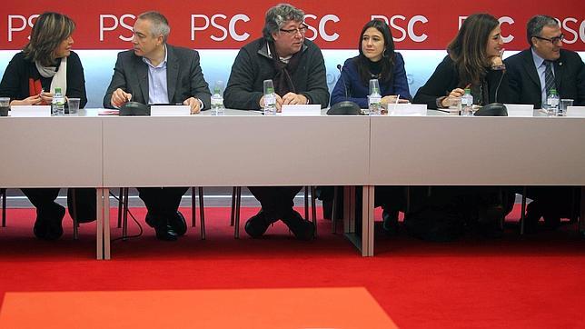 Navarro insta a sus críticos a «pasar página» en otro intento por salvar el PSC