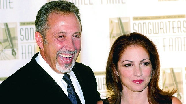 Gloria y Emilio Estefan tendrán su musical en Broadway