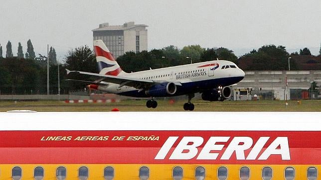 El PP sobre la fusión de Iberia y British Airways: «De aquella lluvia, estos lodos»