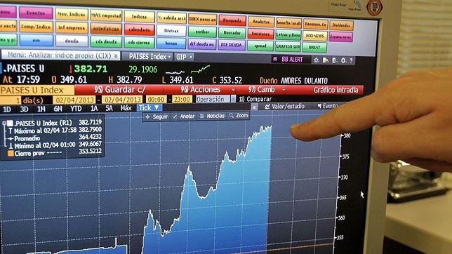 Un tercio de los españoles ignora qué significa «prima de riesgo»