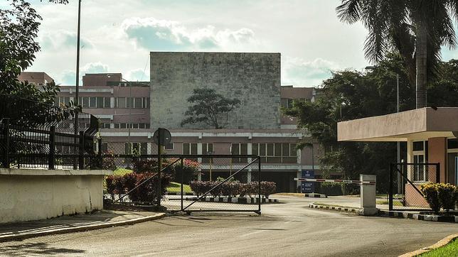 El hospital que operó a Chávez, la joya del sistema sanitario cubano