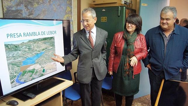 Estudian la construcción de una presa en la rambla de Lébor