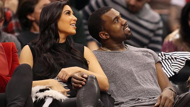 Kim Kardashian podría ser madre de gemelos