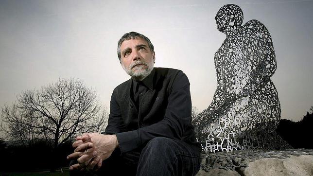 Jaume Plensa dona el Nacional de Artes Plásticas a la Fundación Banc dels Aliments