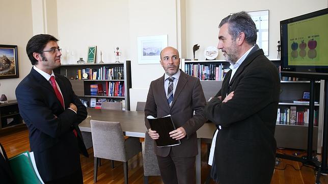 Romaní subraya el respaldo de la Junta al Mercado de San Agustín de Toledo