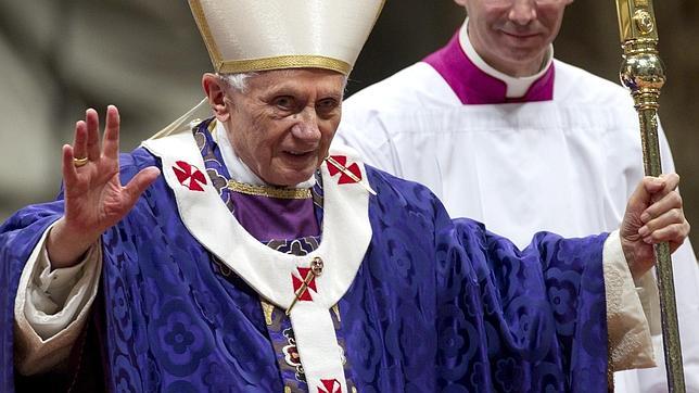 El Papa estudia cambiar las normas vaticanas para adelantar el Cónclave