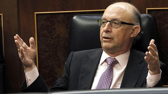 Montoro deja ver que no todos los Grupos políticos pagan sus impuestos