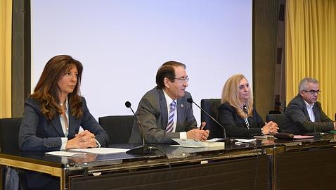 «El Estado debería educar para fomentar una convivencia familiar estable»