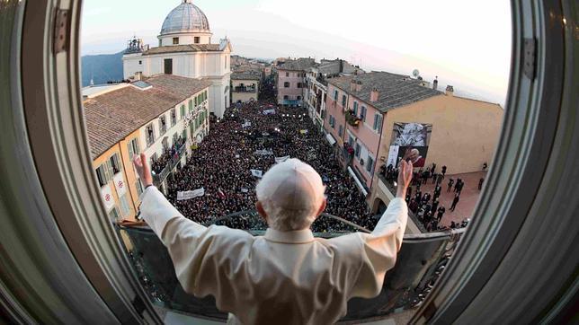 Los diez mensajes de despedida más emotivos de Benedicto XVI