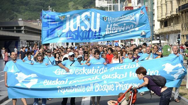 Sortu «internacionaliza» la defensa de presos etarras