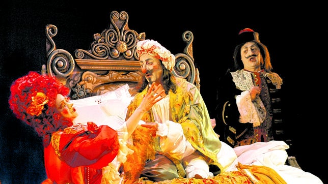 Tres meses de teatro gratis total en Latina