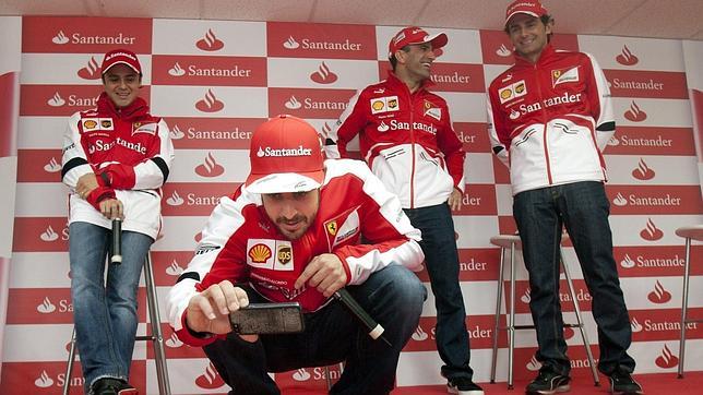 Alonso asegura que este año «la base es infinitamente mejor»