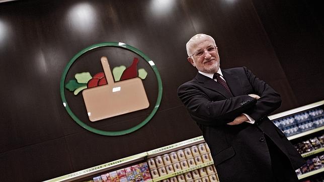 Juan Roig escala tres puestos en la lista de las grandes fortunas mundiales