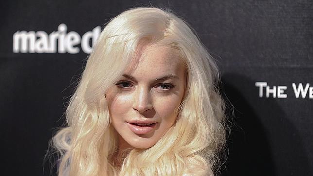 Charlie Sheen quiere ser mentor de Lindsay Lohan