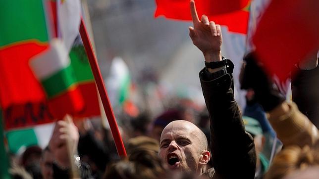 Las protestas multitudinarias crecen en Bulgaria en el día de la Fiesta Nacional