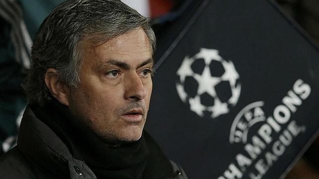 Mourinho: «Ha perdido el mejor equipo, nosotros no supimos controlar el partido»