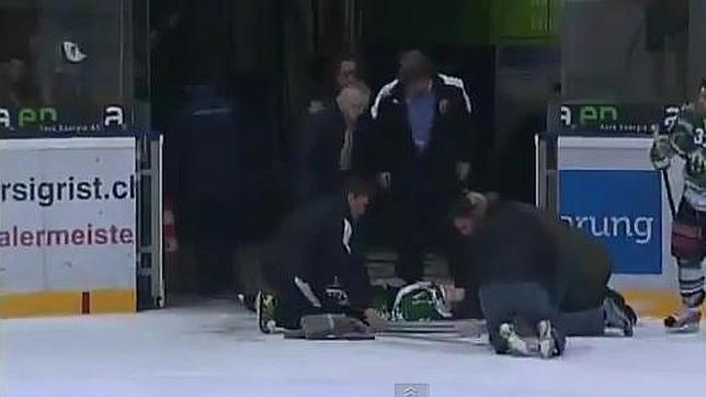 Un jugador de hockey queda parapléjico tras una violenta carga de un rival