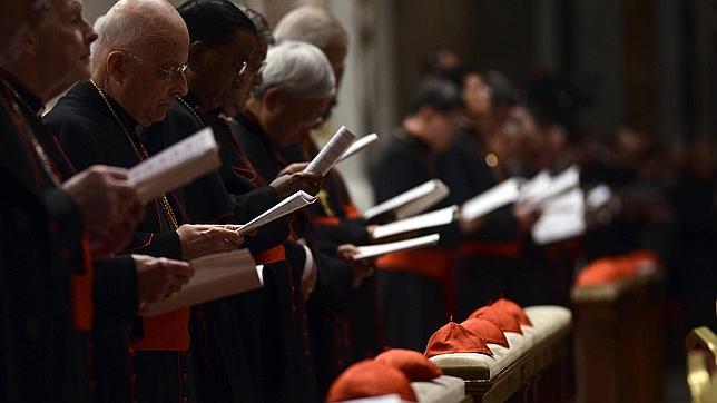 La reforma de la Curia vaticana retrasa la elección del nuevo Papa