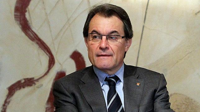 La declaración rupturista catalana se basó en estudios jurídicos de Kosovo