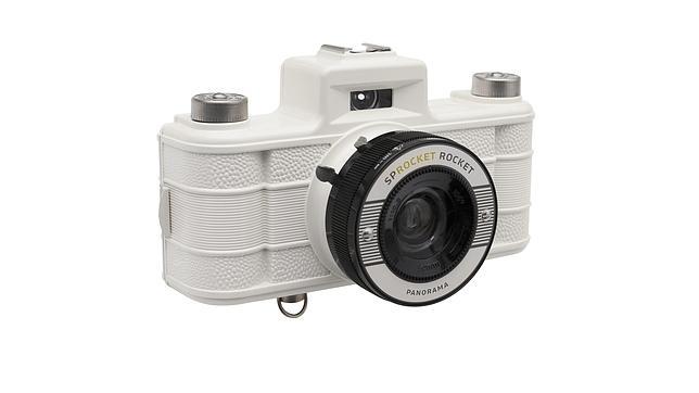 El encanto de positivar negativos revive en el mundo «smartphone»