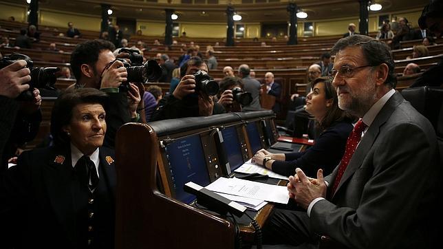 Rajoy defiende que sin sus reformas habría más desempleo