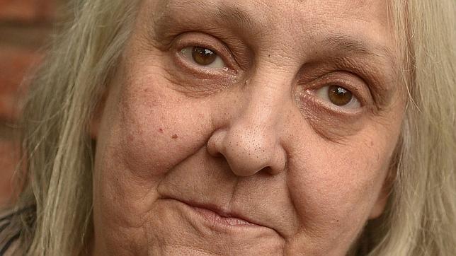 La hermana del Papa: «Nuestros padres nos fueron llevando por el camino de la fe desde pequeños»