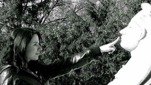 Betina González: «En esta Argentina que compara al Papa con Messi, mi novela no tendría editor»