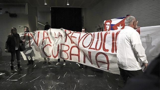 Procastristas boicotean un acto de Esperanza Aguirre en defensa de Carromero