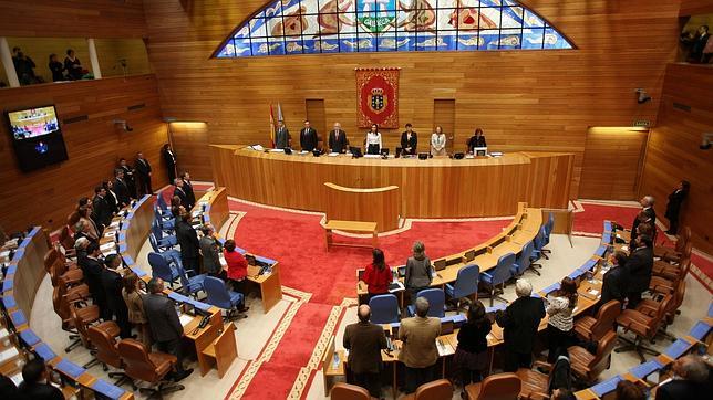 Los diputados gallegos, salvo los de AGE, hacen públicos sus bienes y patrimonio