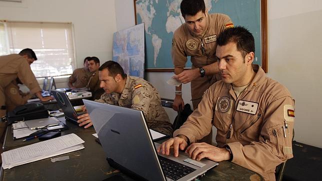 España enviará medio centenar de militares para la misión de la UE en Malí