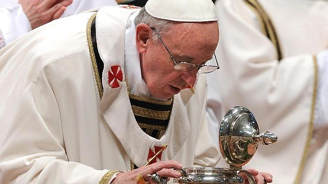 Francisco invita a los sacerdotes a ir a las «periferias» sin miedo