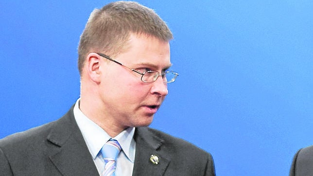 «Si Letonia quiere entrar en el euro es porque cree que España saldrá de la crisis»