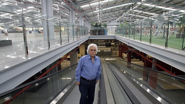 La Junta impugna el plan que da cobertura a las naves de Colecor