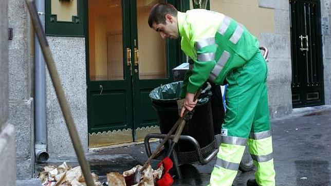 Madrid ahorrará 256 millones de euros con el nuevo contrato integral de limpieza