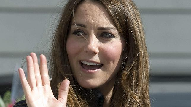 Catalina de Cambridge se encuentra con su doble, una muñeca estilo Barbie