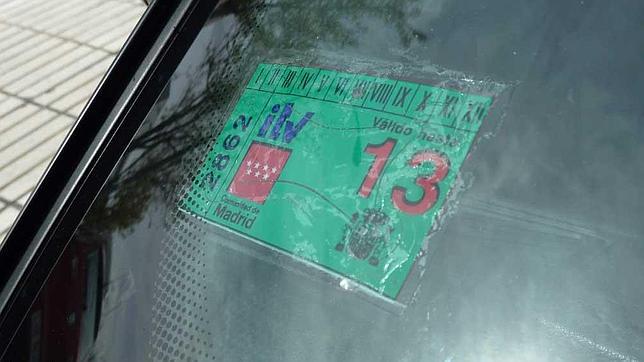 Tráfico avisa por carta a 2.460 conductores que circulan sin la ITV