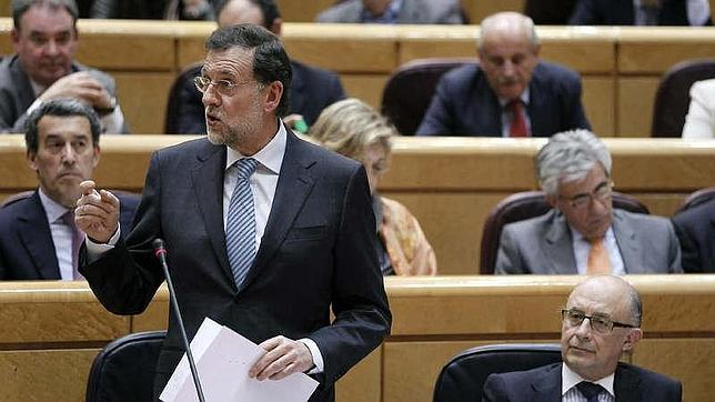 Rajoy desvela en el Senado su reunión secreta con Artur Mas