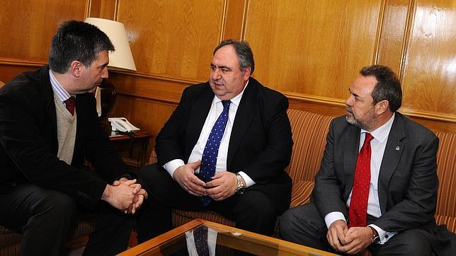 «No se necesitan muchos diputados para sacar adelante una región»