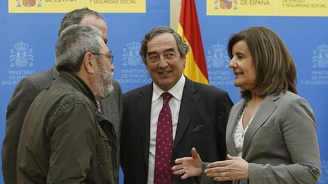 Empleo y agentes sociales negociarán la nueva ley de la cotización a tiempo parcial