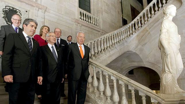 Homs dice que el PP yerra al afrontar el acoso a sus dirigentes: «Hay que aguantarse»