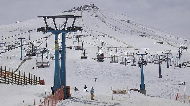 Las ocho mejores estaciones para esquiar en verano