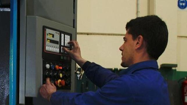 Tres de cada cinco bajas de jóvenes autónomos en la UE se produce en España