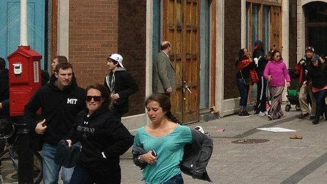 Descubre a un sospechoso de los atentados de Boston en la foto que captó con su móvil