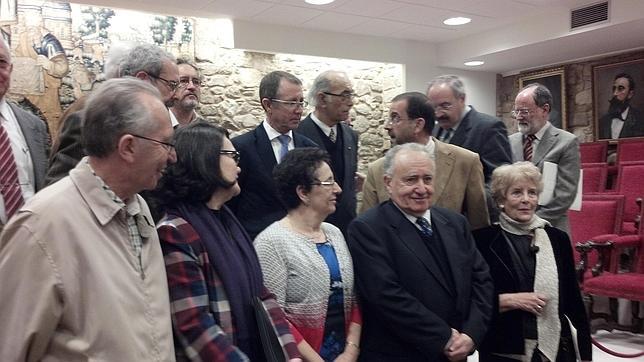 Xesús Alonso Montero, nuevo presidente de la RAG por dos votos sobre Manuel González