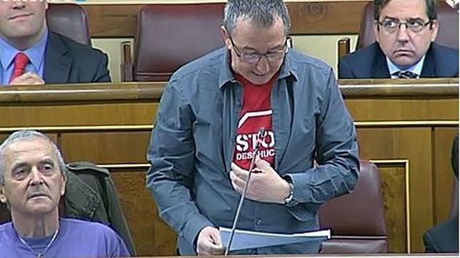 El «striptease» de Baldoví en el Congreso