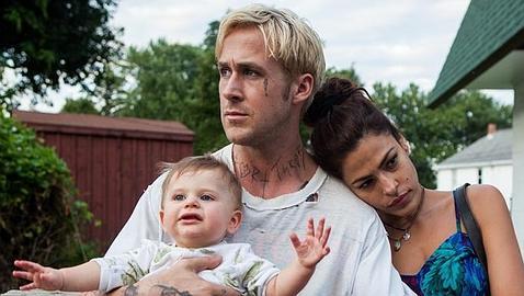 Llega el tráiler de lo último de Ryan Gosling, «Cruce de caminos»