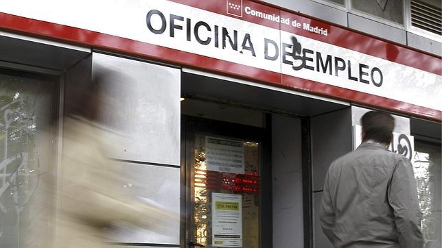 El sector público destruyó más empleo que el privado en el primer trimestre de 2012