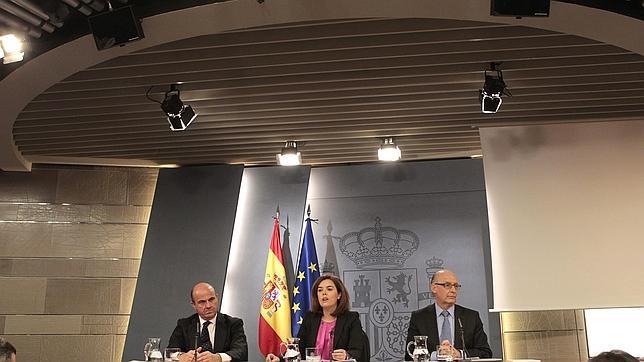 Las previsiones renovadas para este año: el PIB caerá un 1,3% este año con el paro al 27,1%