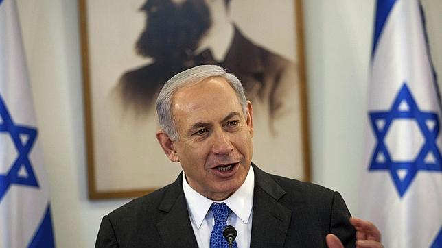 Benjamin Netanyahu continúa con su viaje a China y coincide allí con Mahmud Abás