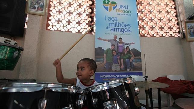 Francisco visitará una favela y recibirá a reclusos en la jornada Mundial de la Juventud de Río de Janeiro
